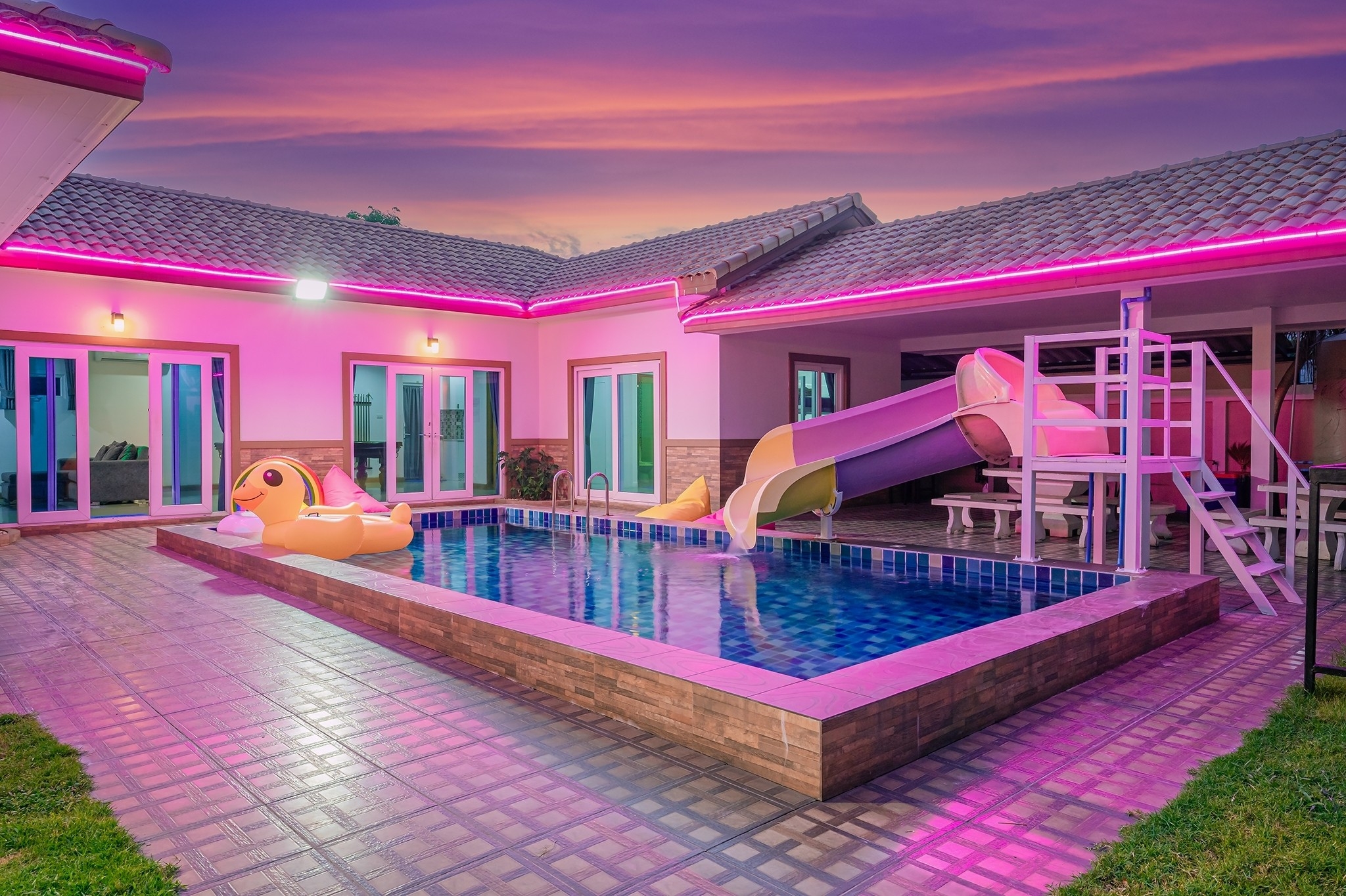 บ้านฮอว์คอาย