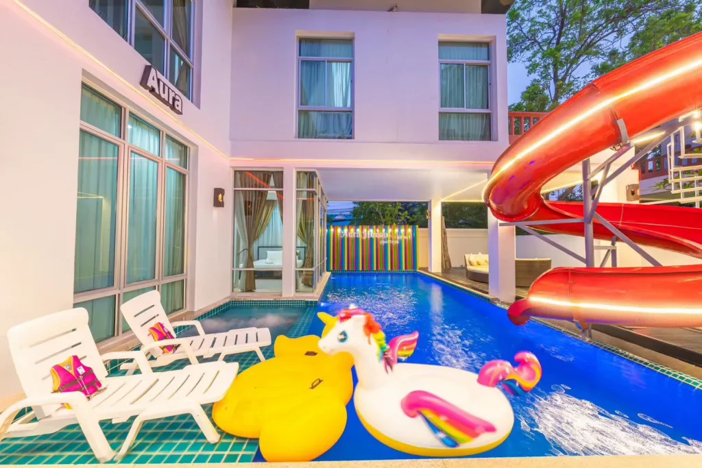 บ้านAura House
